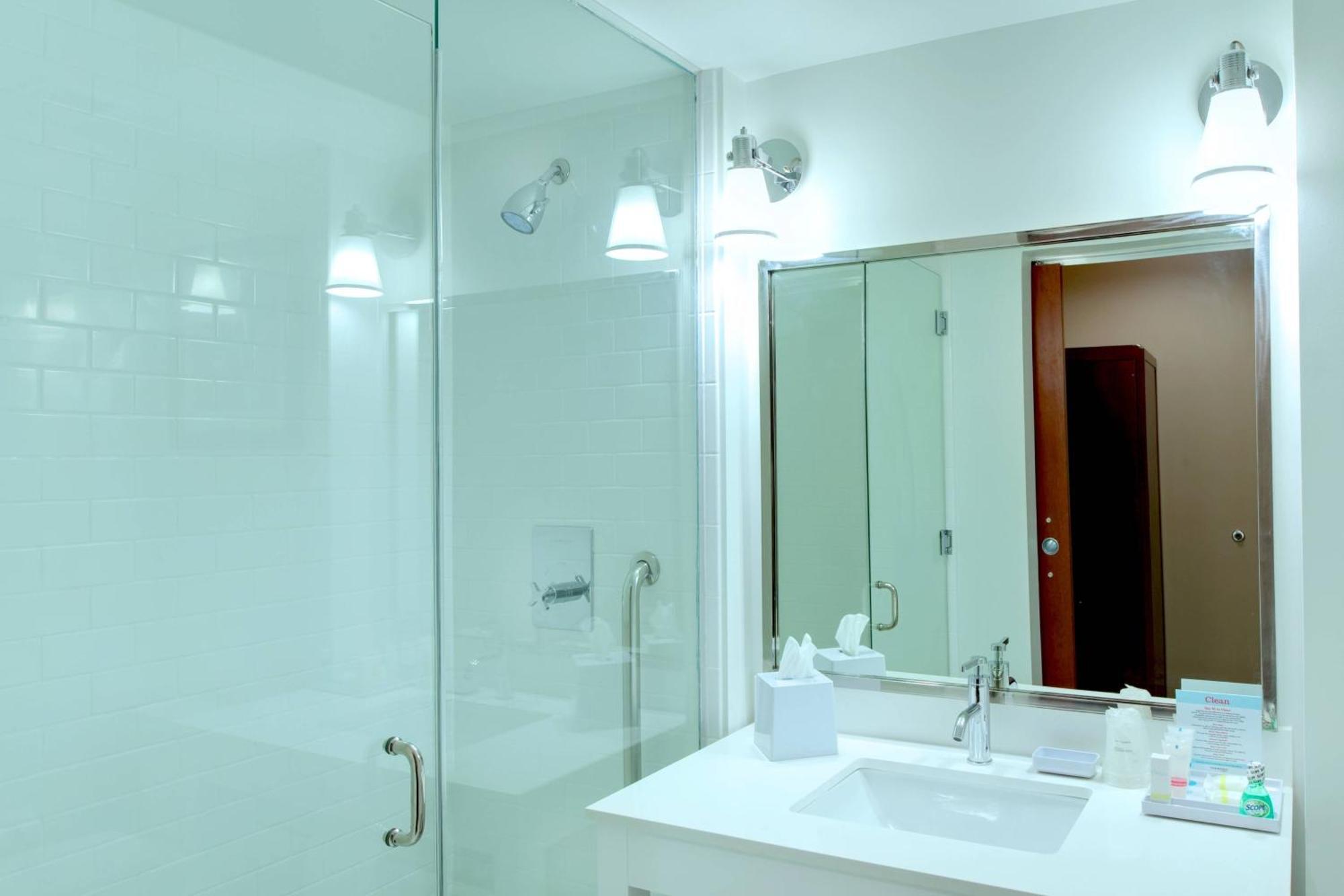 Four Points By Sheraton Quail Springs Hotel Oklahoma City